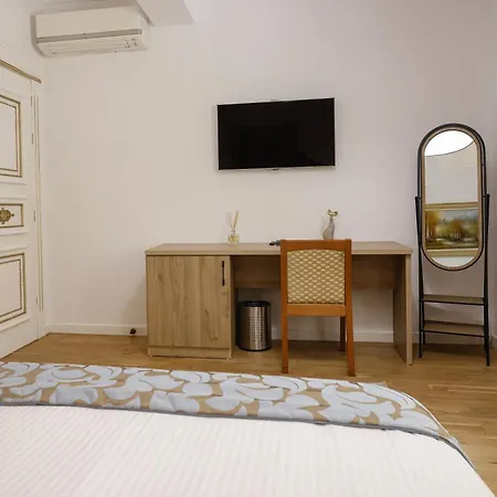 Ferdinand Modern In Tirana's Center Hotel Tirana