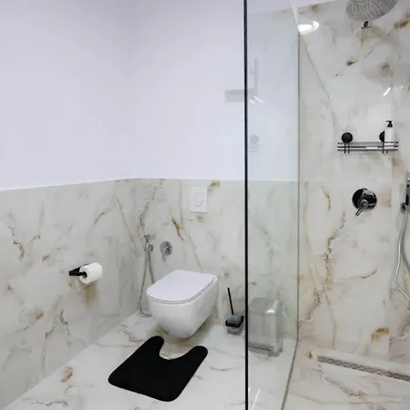 Hotel Ferdinand Tirana