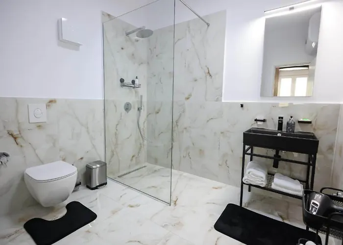 Ferdinand Hotel Tirana